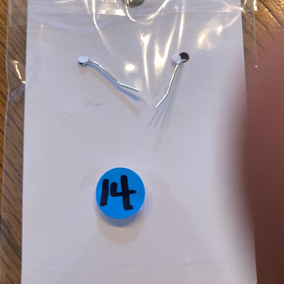 14.    “Turtle” earrings. - Picture 2 of 3